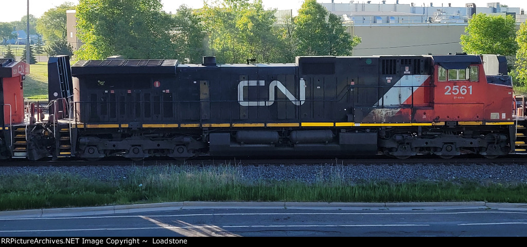 CN 2561